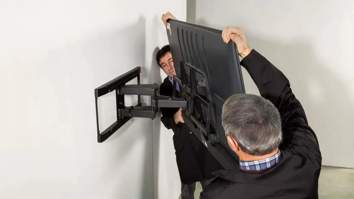 Flat TV Wall Mount - Complete Guide to Safe and Professional TV Installation
